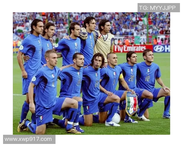 璀璨足球星空下的传奇巨星，荣耀与梦想交织的竞技舞台